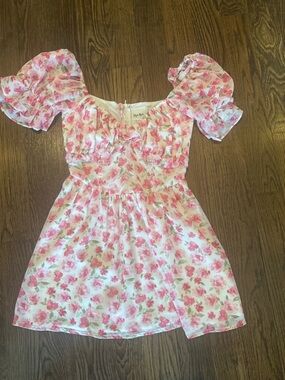 Pink Floral Puff-Sleeve Mini Dress
